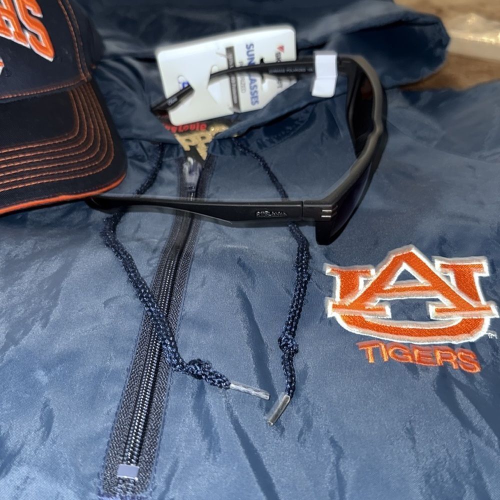 Auburn Tigers Navy Windbreaker - Picture 16 of 16